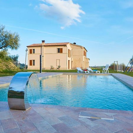 Agriturismo Nido Delle Rondini Мачерата Екстериор снимка